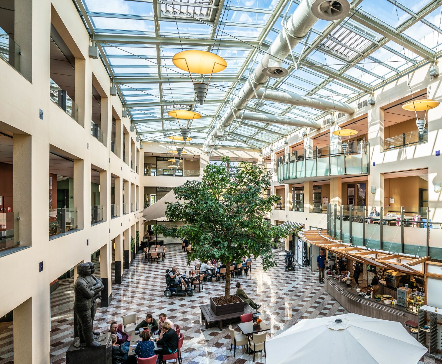 CH Plaza 5 PZC Dordrecht-actief in de wijk