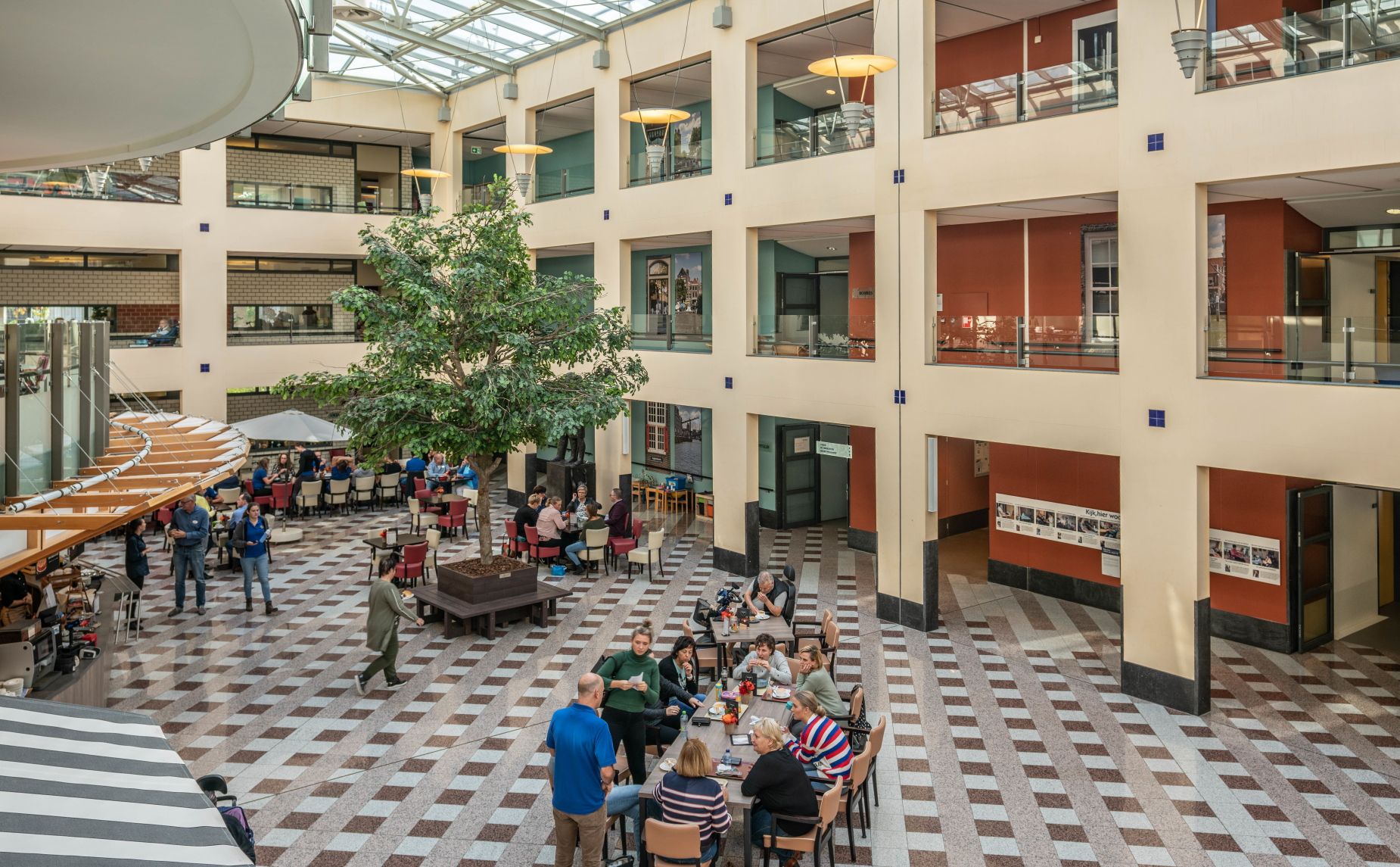 CH Plaza 6 PZC Dordrecht-Crabbehoven Plaza