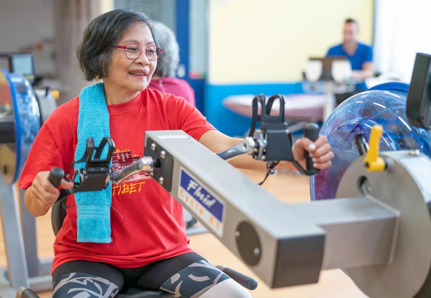 CH Fitnesszaal Mw De Wit Armcrosstrainer PZC Dordrecht-medische fitness