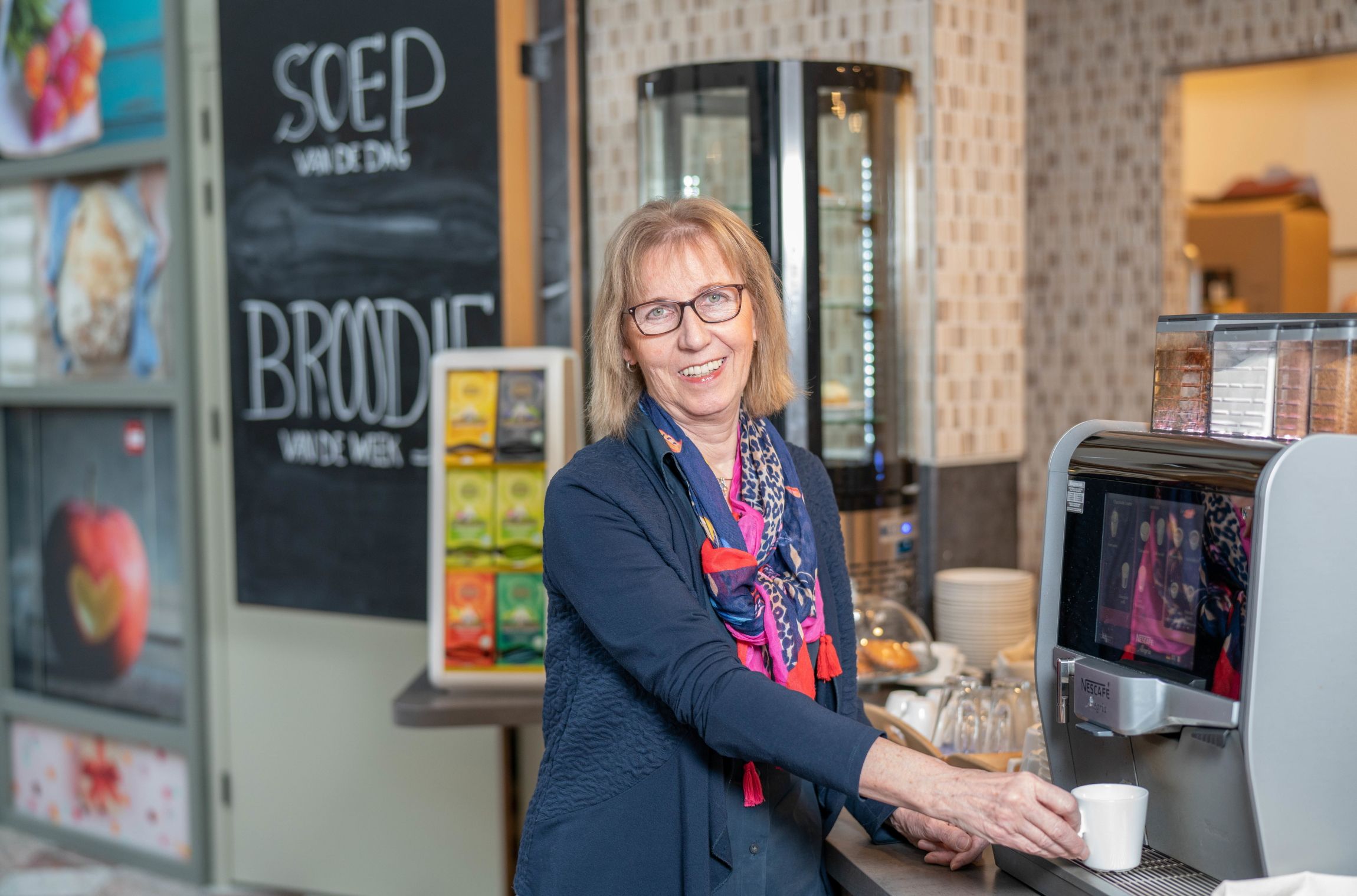 Crabbehof WB 15 PZC Dordrecht-gastvrouw Crabbehoven Plaza