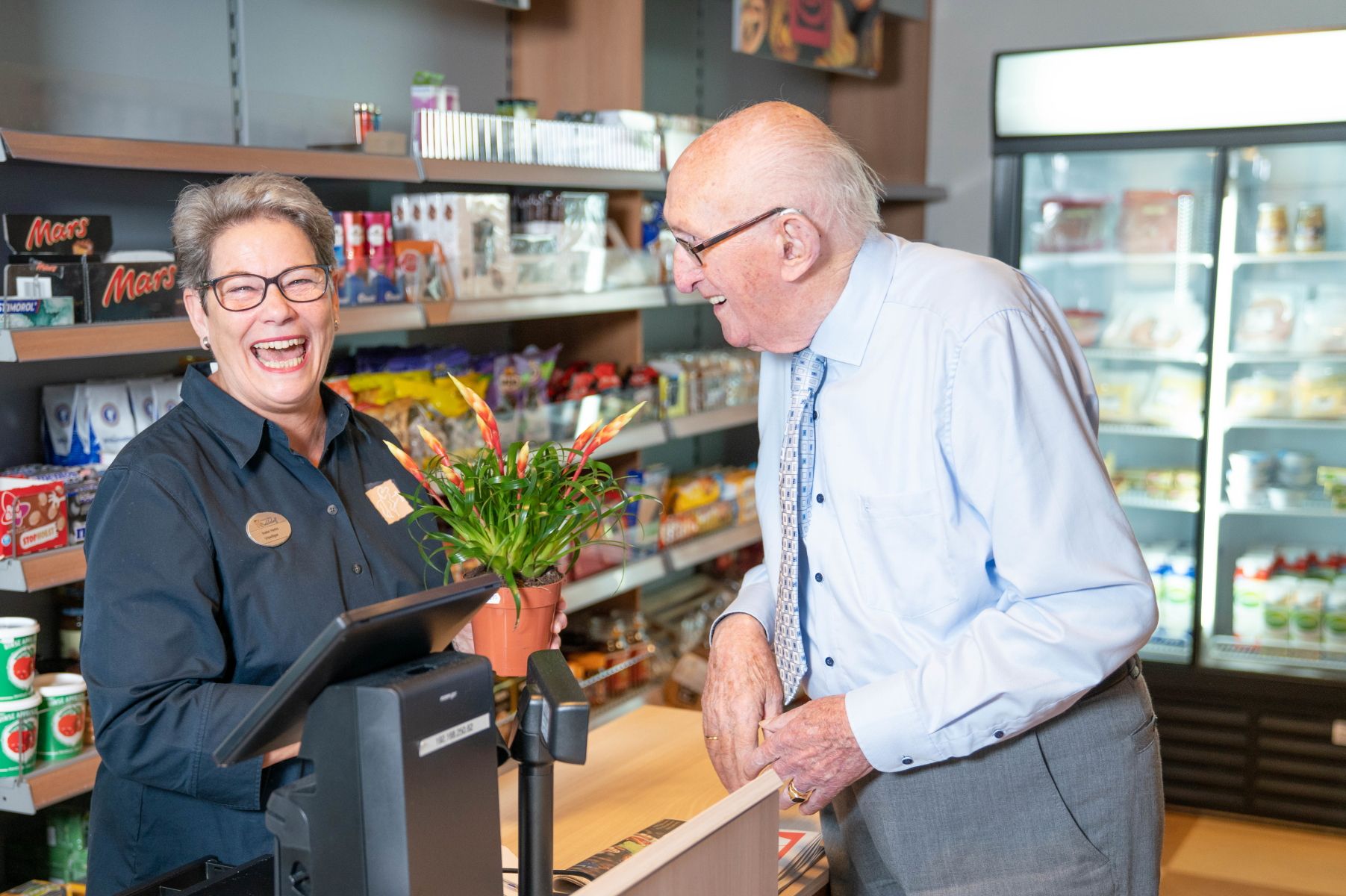 DM Winkeltje Ineke Herks Dhr De Jong Plantje 5 PZC Dordrecht-vrijwilligers